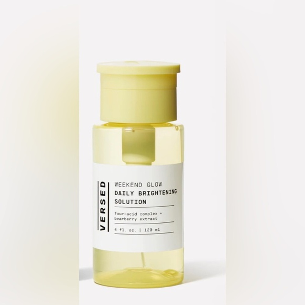 Versed‎ Weekend Glow Daily Brightening Solution Toner new
